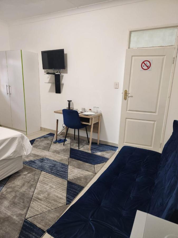 Pinto City Motel 켐턴파크 외부 사진