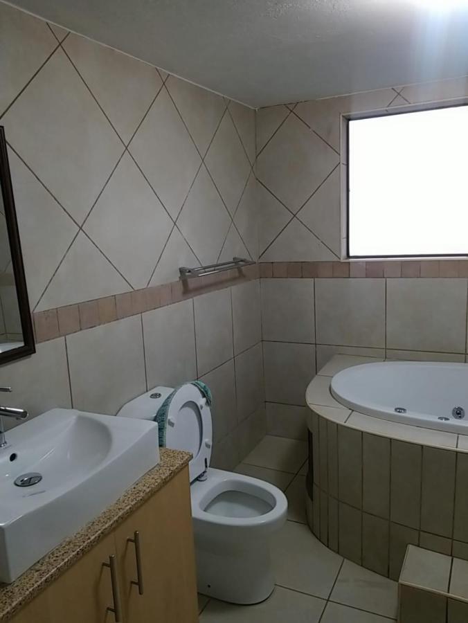 Pinto City Motel 켐턴파크 외부 사진